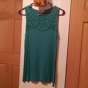 Liz Claiborne sleeveless top